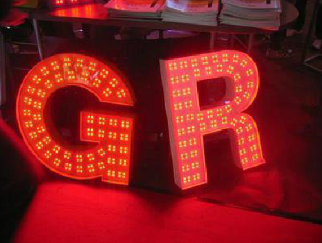 常熟LED发光字有哪些优势？